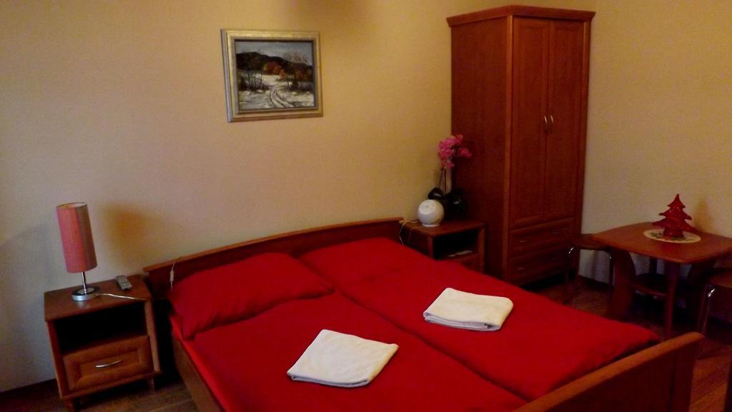 Guest House Penzión Fortuna Tvrdosin Zimmer foto