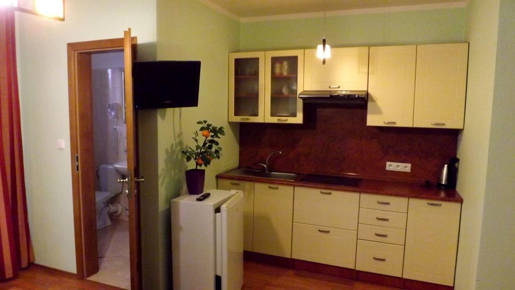 Guest House Penzión Fortuna Tvrdosin Zimmer foto