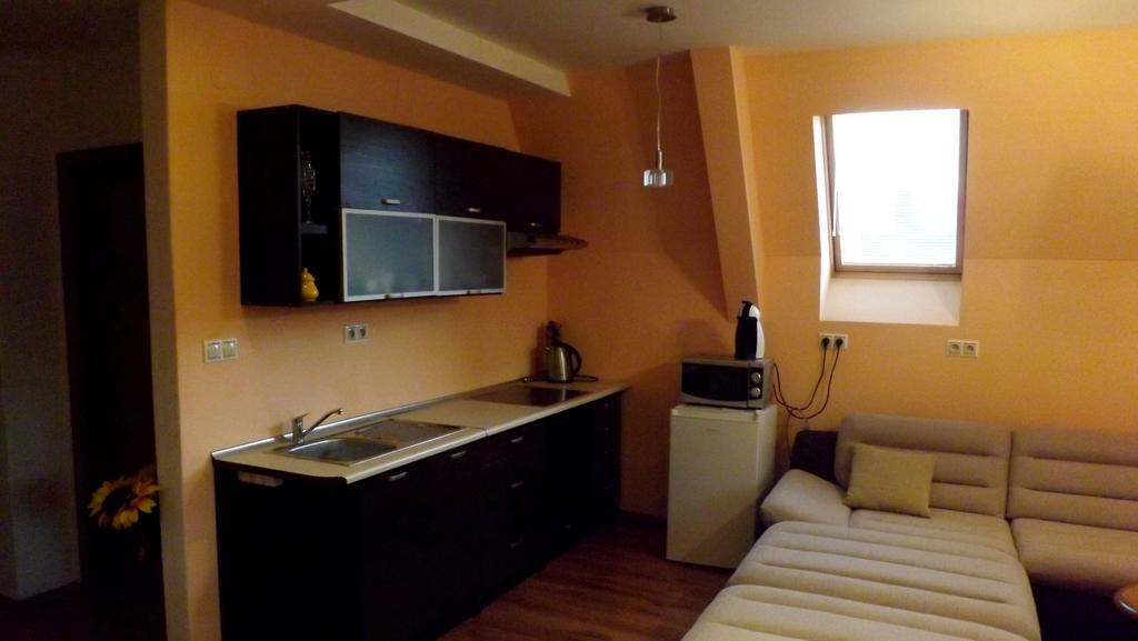 Guest House Penzión Fortuna Tvrdosin Zimmer foto